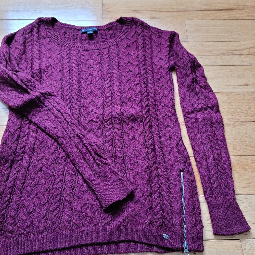 American Eagle Burgundy Sweater, Size XS